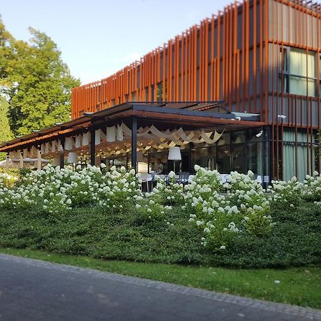 Park Boutique Hotel Вараждин Экстерьер фото